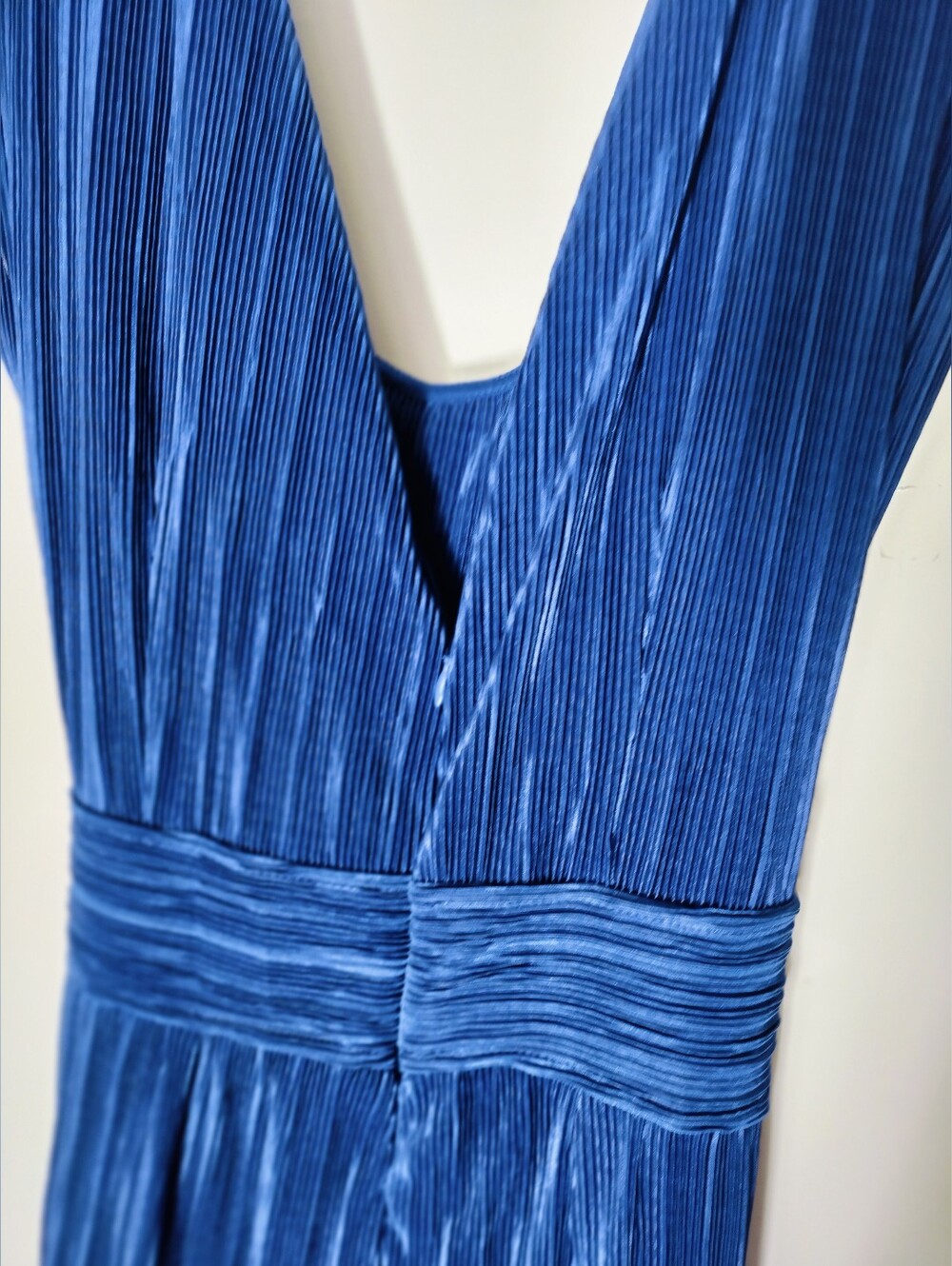 Elegant Royal Blue Pleated Plunge Wide-Leg Jumpsuit (No Tags) S/M